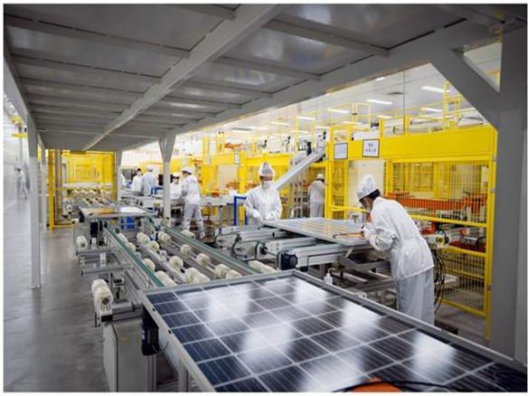 組件公司陽(yáng)光二車間返修班組獲錦州市濱海新區(qū)三八紅旗集體