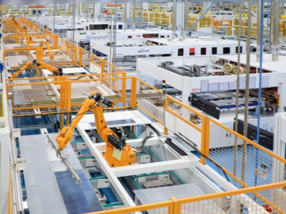 高光時(shí)刻 | 陽(yáng)光能源兩大組件工廠入選國(guó)家智能光伏試點(diǎn)示范企業(yè)